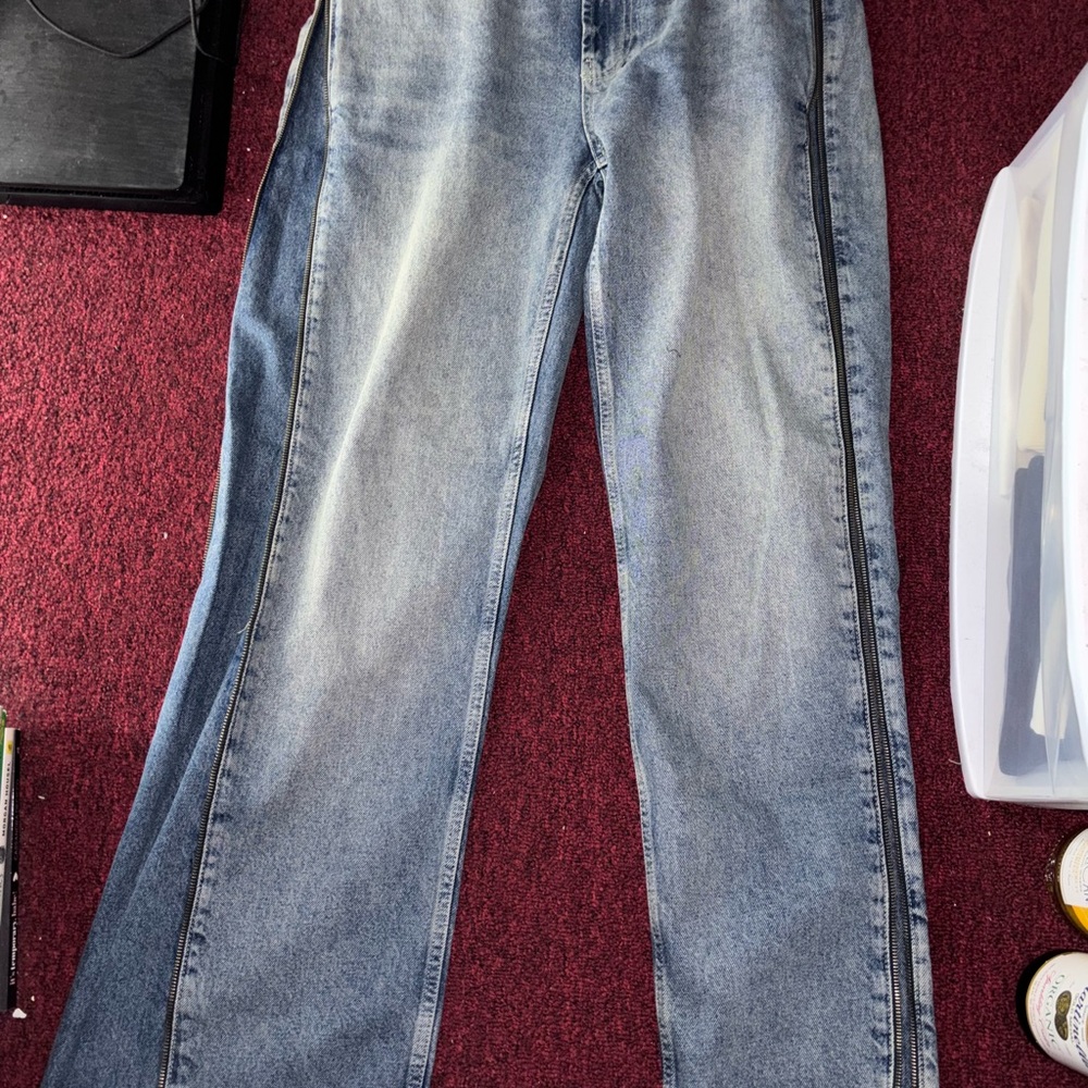 Zara Blue flared zipper Jeans